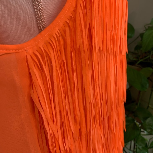 BOHO FESTIVAL SLEEVELESS FRINGE TOP - Picture 5 of 12